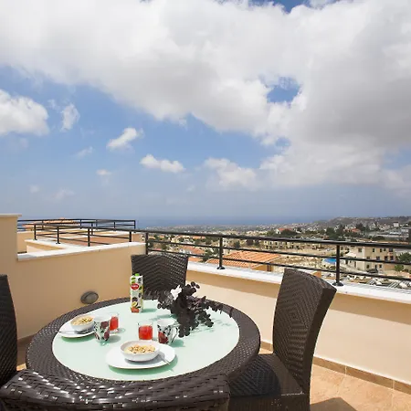 Club Coral View Hotell 4*