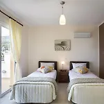 Club Coral View Hotel