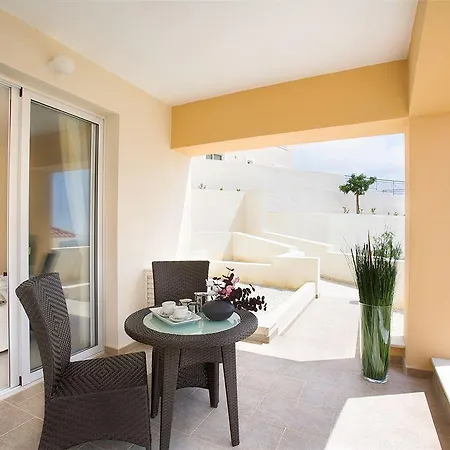 Club Coral View Hotel 4*