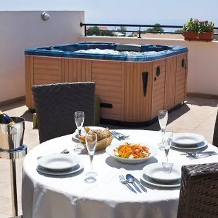 Club Coral View