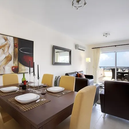 Aparthotel Club Coral View Peyia