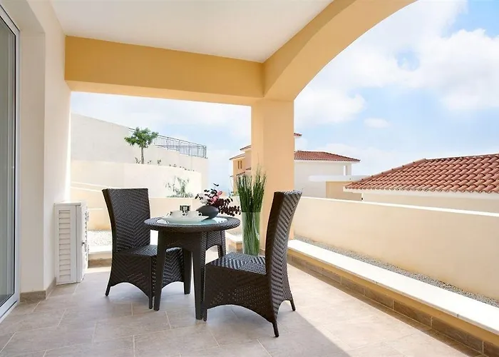 Club Coral View 4* Peyia