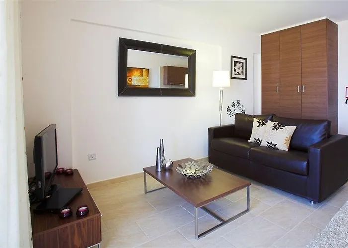 Club Coral View Otel Peyia