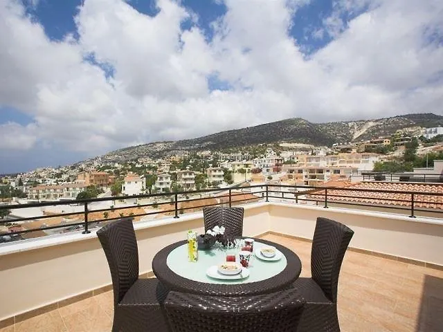 Club Coral View Otel Peyia