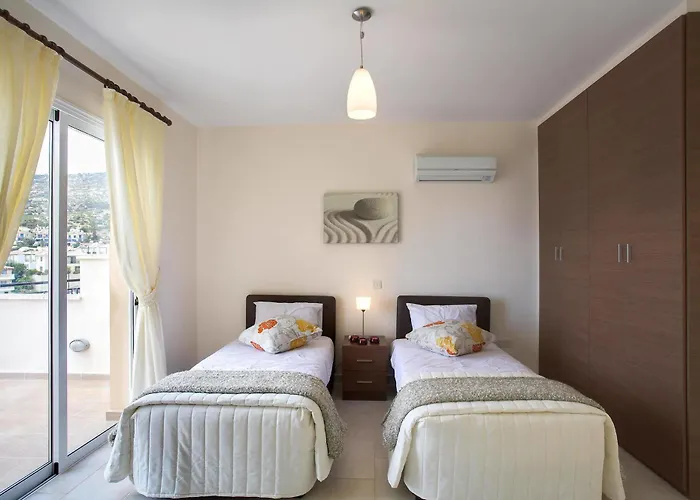 Club Coral View Otel Peyia