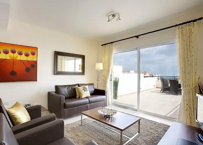 Club Coral View Peyia